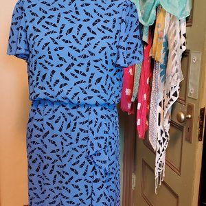 Beautiful Vintage blue print dress